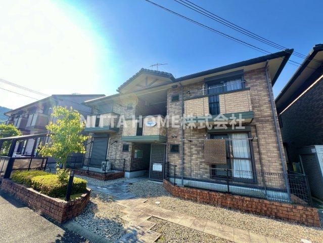 建物外観　１フロア２住戸のアパートです◆