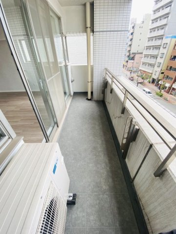 バルコニー　※別部屋の参考写真です。