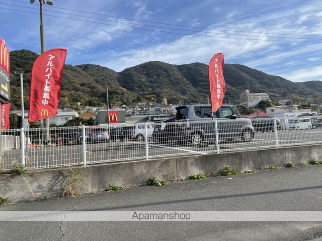飲食店　マクドナルド門司シーサイド店（飲食店）まで1301m