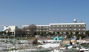 中学校　大谷中学校（中学校）まで425m