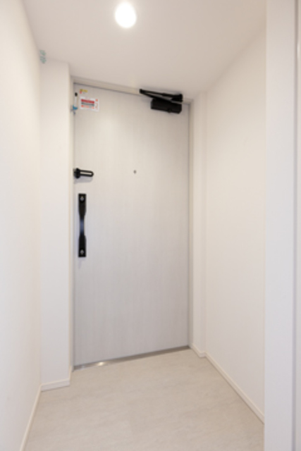玄関　※写真は同タイプ住戸です。