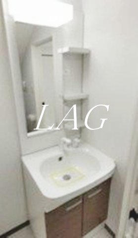 洗面設備　洗面台です。