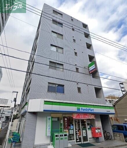 コンビニ　ファミリーマート岡山岩田店（コンビニ）まで142m