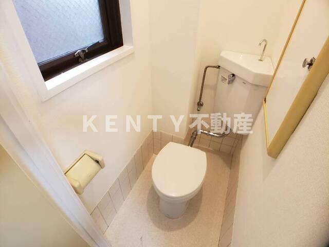 トイレ　シンプルで使いやすいトイレです