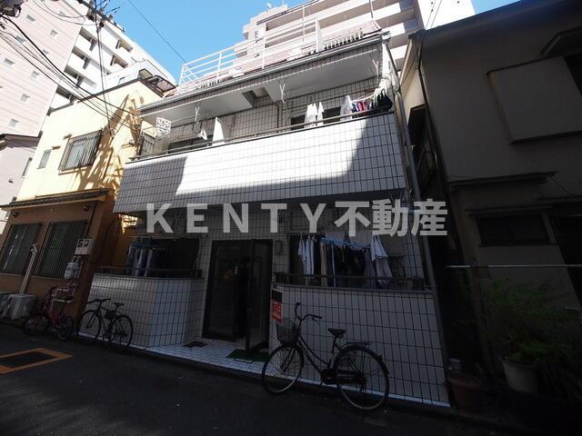 建物外観　外観は落ち着いています