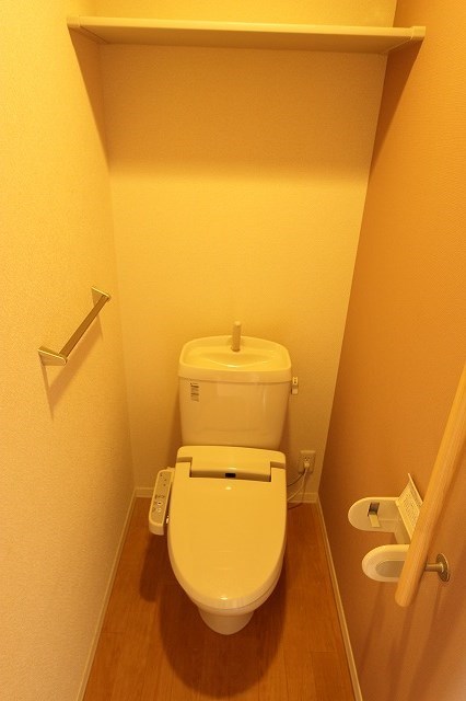 トイレ　※同物件　別部屋写真参照※