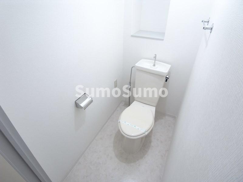 トイレ　ゆったりとした空間のトイレです