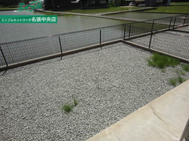 庭　別部屋同型参考写真