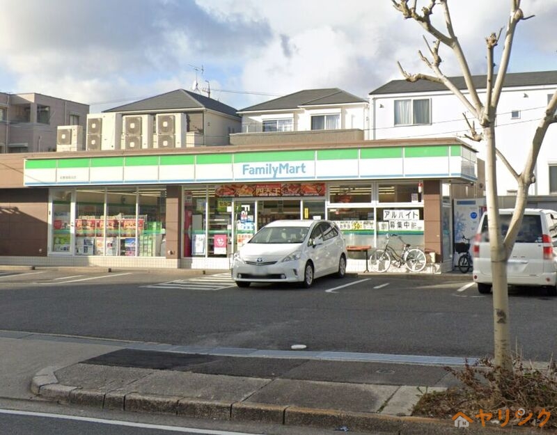 コンビニ　ファミリーマート名東猪高台店（コンビニ）まで541m