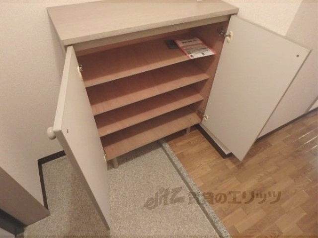 収納　下駄箱