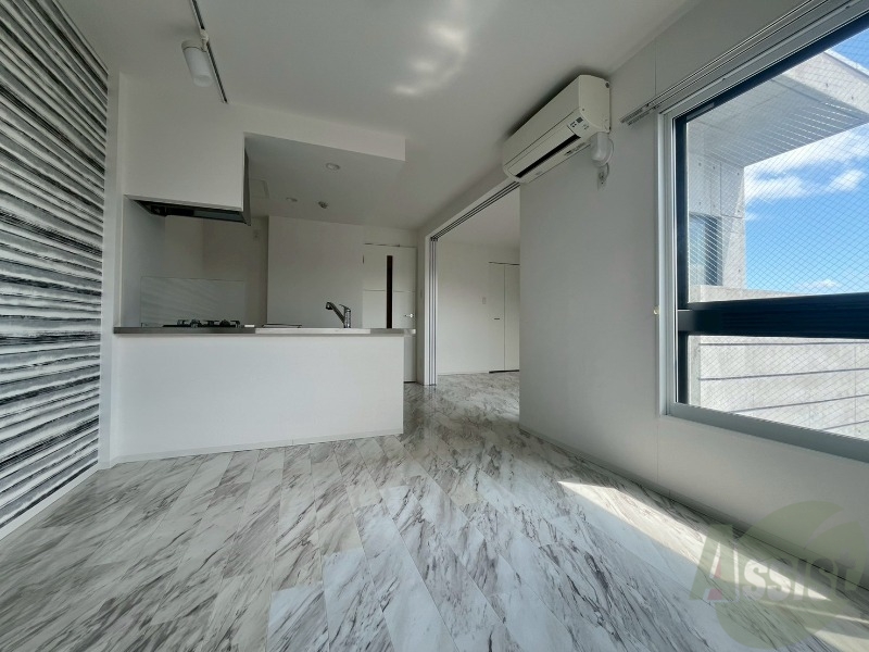 居室・リビング　明るいお部屋は気持ちよく過ごせそうですね。