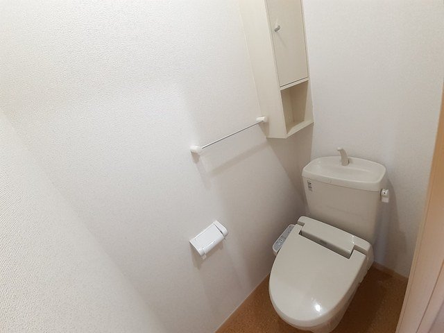 トイレ　トイレもきれいです