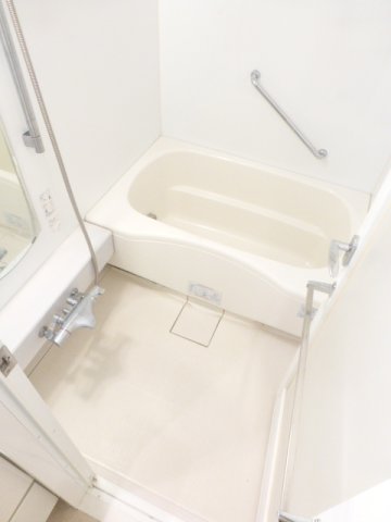 バス・シャワールーム　バス※別部屋参考写真