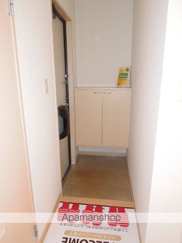 ピュアメゾン西大寺の玄関写真