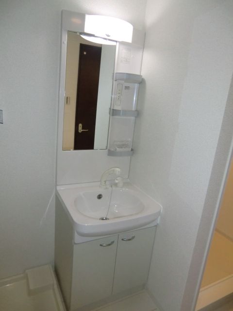 洗面設備　嬉しい独立洗面台