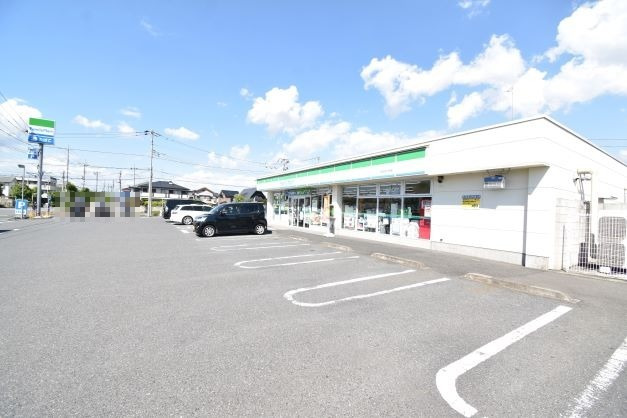 コンビニ　ファミリーマート熊谷拾六間店（コンビニ）まで1119m