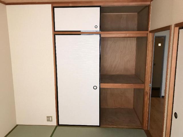 収納　和室押入