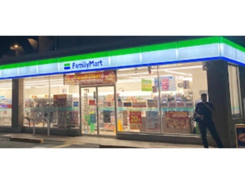 コンビニ　ファミリーマート常盤町二丁目店（コンビニ）まで78m