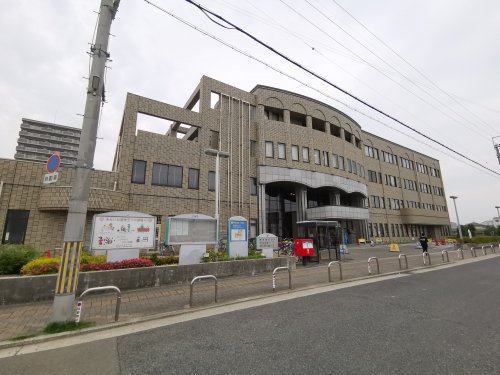 役所　堺市東区役所（役所）まで629m