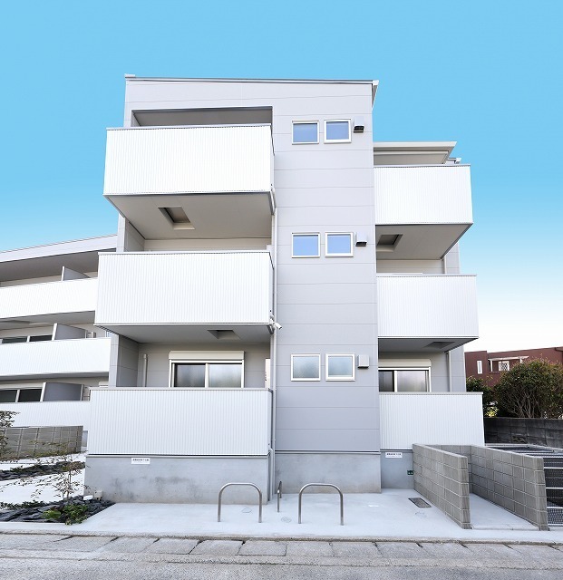 建物外観　2026年3月完成の新築です