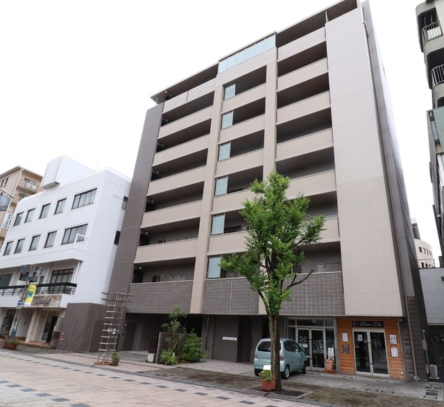建物外観　建物外観