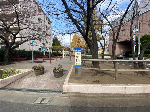 公園　北小岩一丁目児童遊園（公園）まで371m