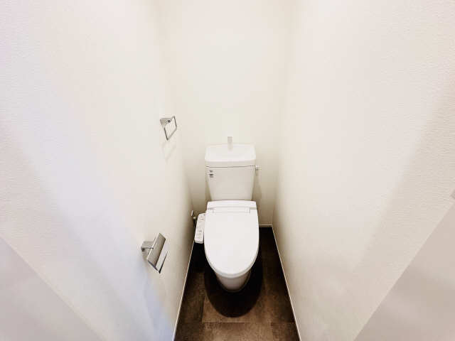 トイレ　写真は別号室です★