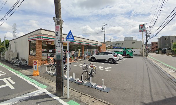 コンビニ　セブンイレブン 川崎上小田中1丁目店（コンビニ）まで255m