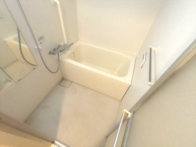 バス・シャワールーム　浴室でごゆっくり