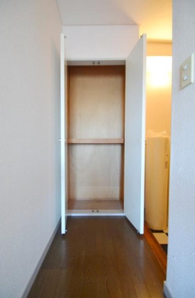 ドミノ大宮マンションの内装写真