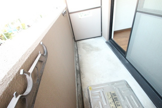 バルコニー　※別部屋の写真です