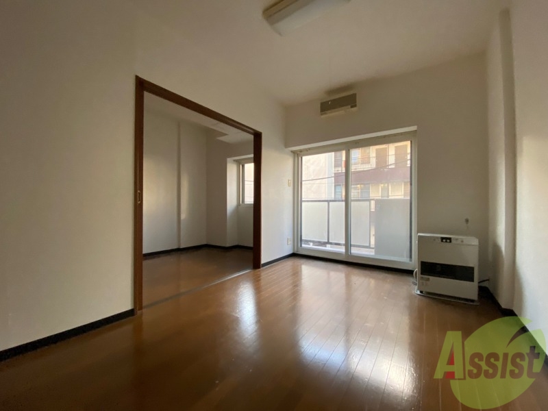 居室・リビング　広くてキレイなお部屋が広がっていて、充実した生活が送れそう。