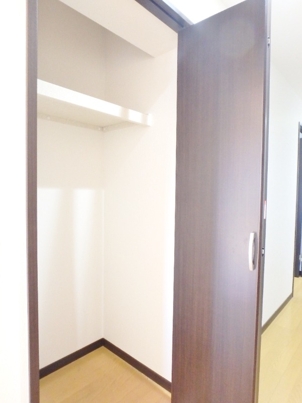 収納　図面と現状に相違がある場合には現状を優先