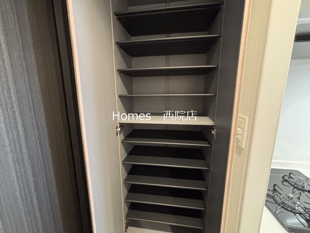 収納　別部屋参考写真