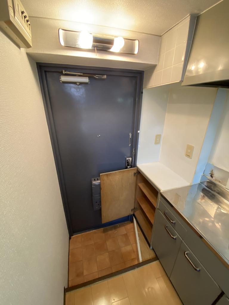 カーサ東住吉の玄関写真