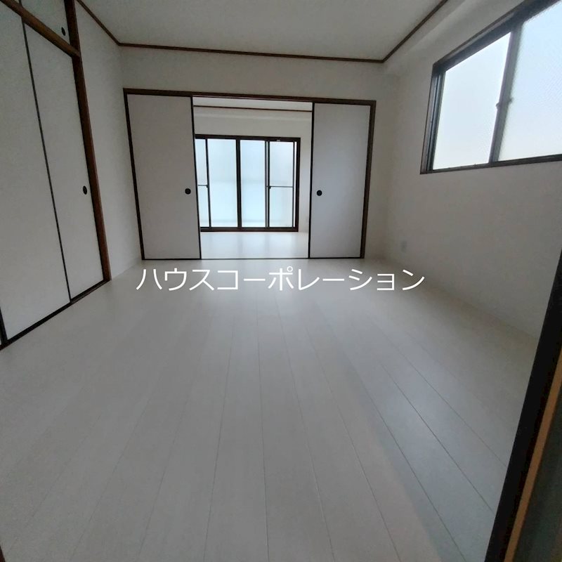 阪神本線 出屋敷駅 徒歩5分 3階建 築37年の内装写真