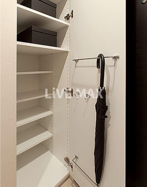 収納　家具は付属しません