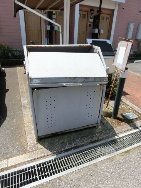 その他　敷地内のごみ置き場です