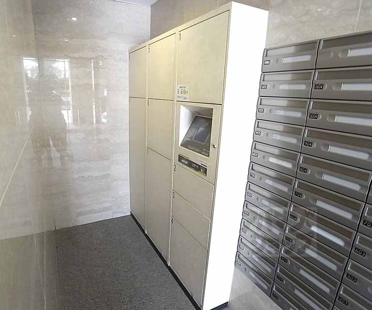 その他　宅配ＢＯＸ付
