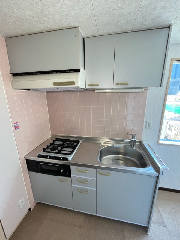 キッチン　※他部屋参考写真
