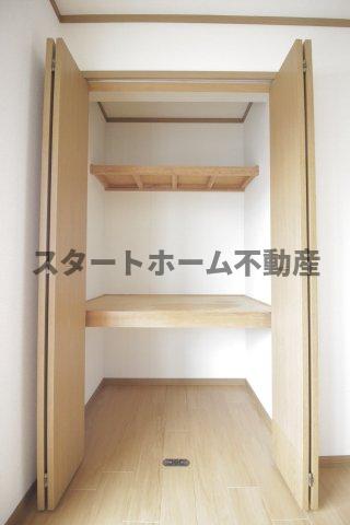 ＪＲ高徳線 勝瑞駅 徒歩42分 2階建 築27年の内装写真