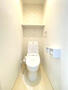 トイレ　シンプルで使いやすいトイレです（別部屋・イメージ）