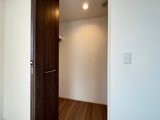 収納　※別部屋の写真です