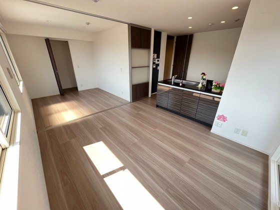 居室・リビング　※別部屋の写真です
