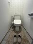 トイレ　トイレ便座は新品ウォシュレット設置