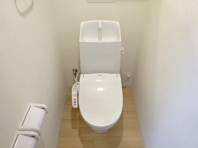 トイレ　シャワー付トイレ