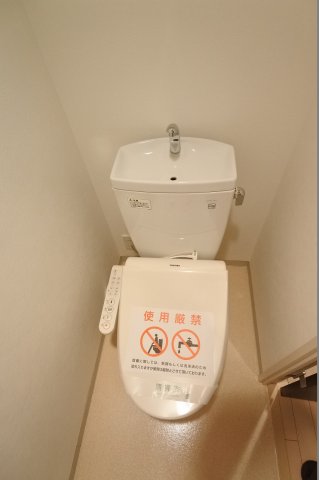 S-RESIDENCE Hommachi Marksのトイレ写真