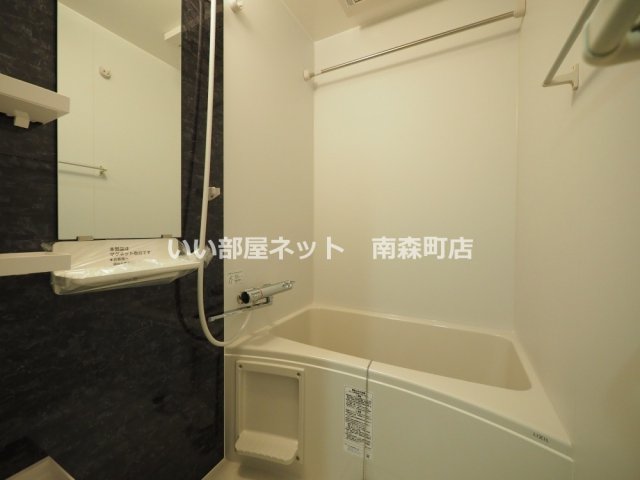 地下鉄谷町線 天神橋筋六丁目駅 徒歩12分 15階建 築1年の風呂写真