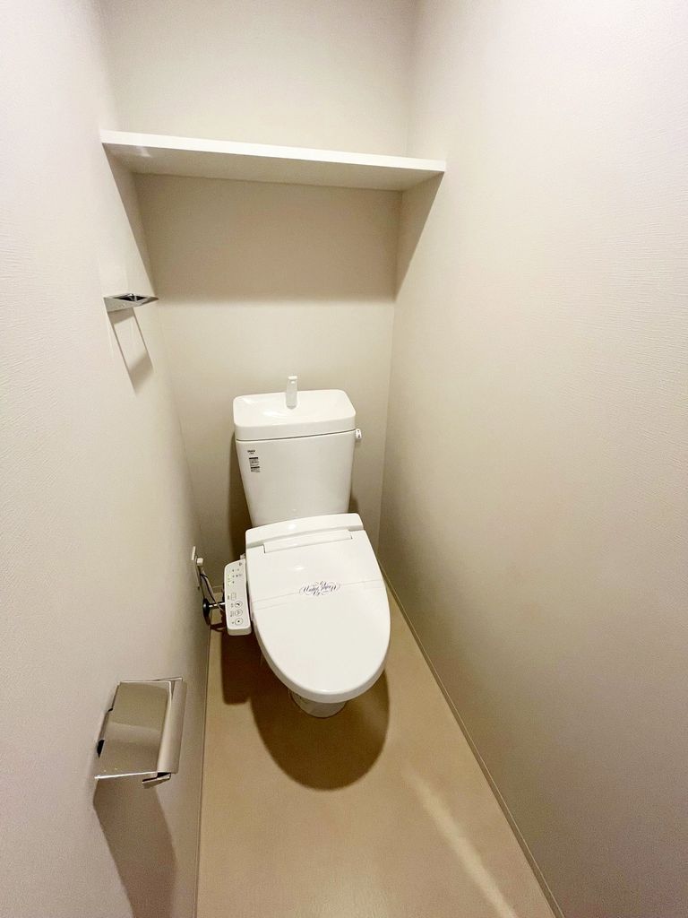 ＪＲ総武線 浅草橋駅 徒歩6分 13階建 築3年のトイレ写真