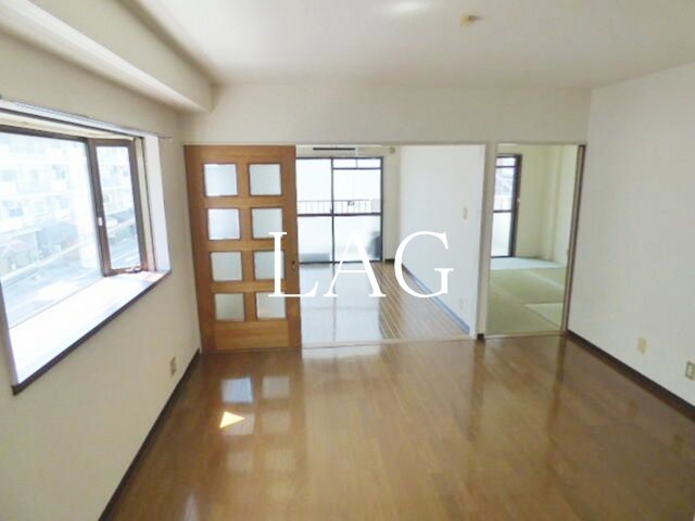 居室・リビング　洋室のお部屋です。